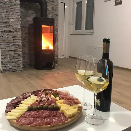 度假居 Vikendica Bruse *