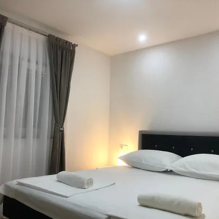 Vikendica Bruse * Jaklici