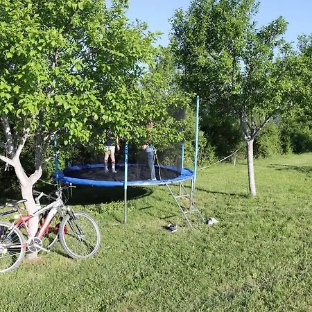 別荘 Vikendica Bruse *