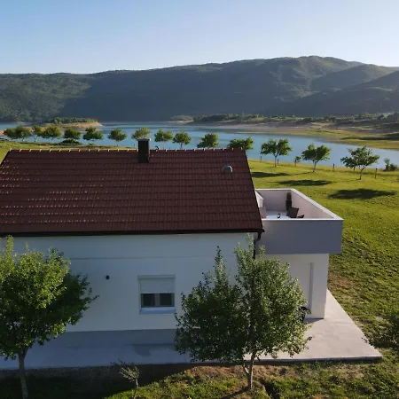 Tatil Evi Vikendica Bruse Jaklici