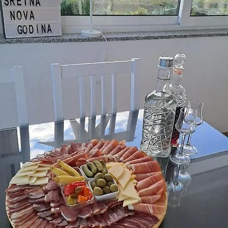 Vikendica Bruse Prázdninový dům