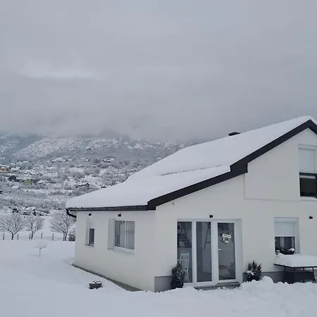 Vikendica Bruse Jaklici