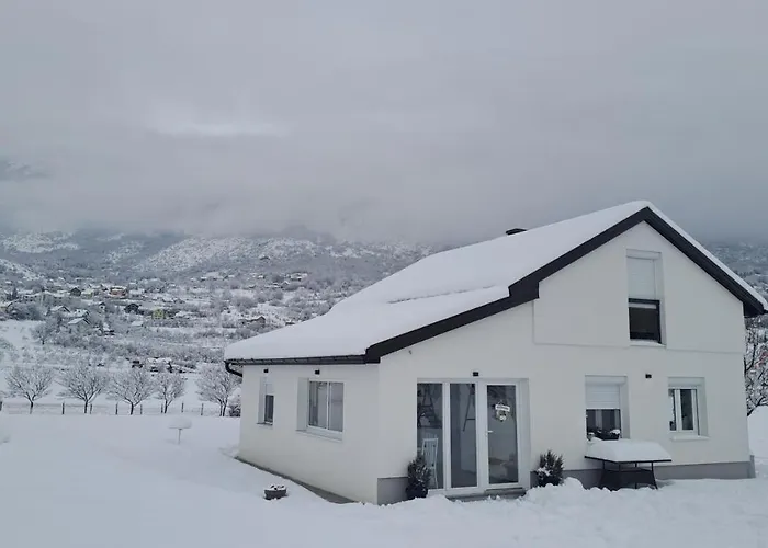 Vikendica Bruse Jaklici